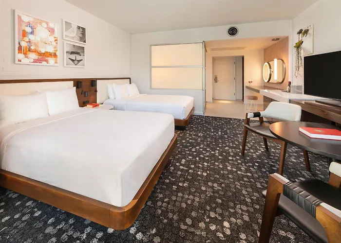 Hotel Valley Ho